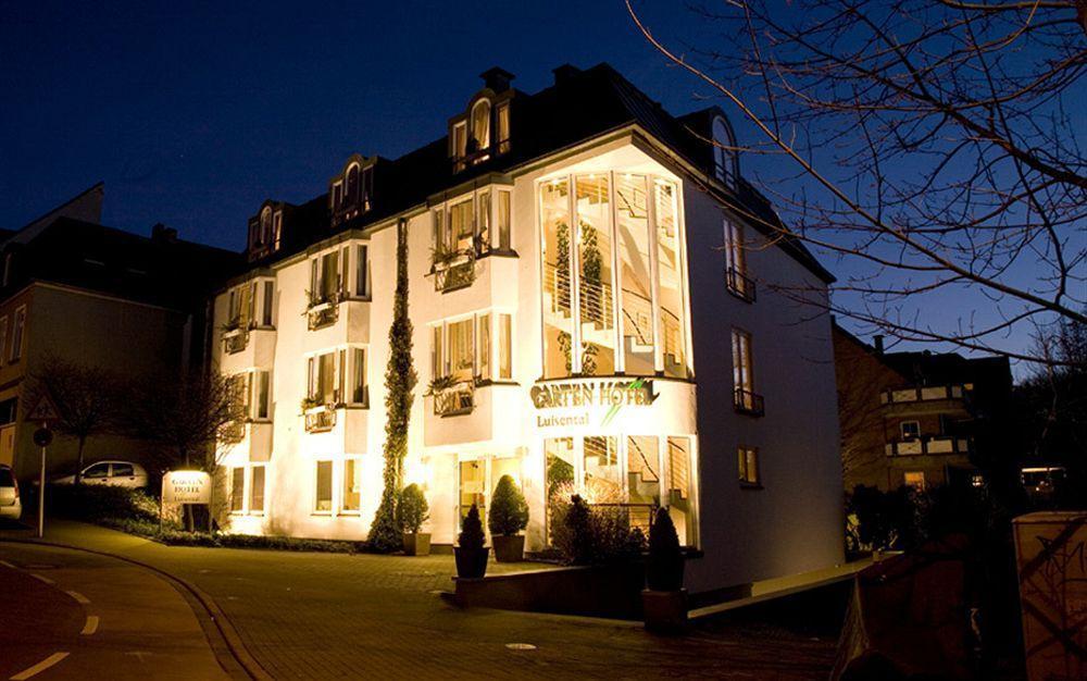 Gartenhotel Luisental Mülheim an der Ruhr Buitenkant foto